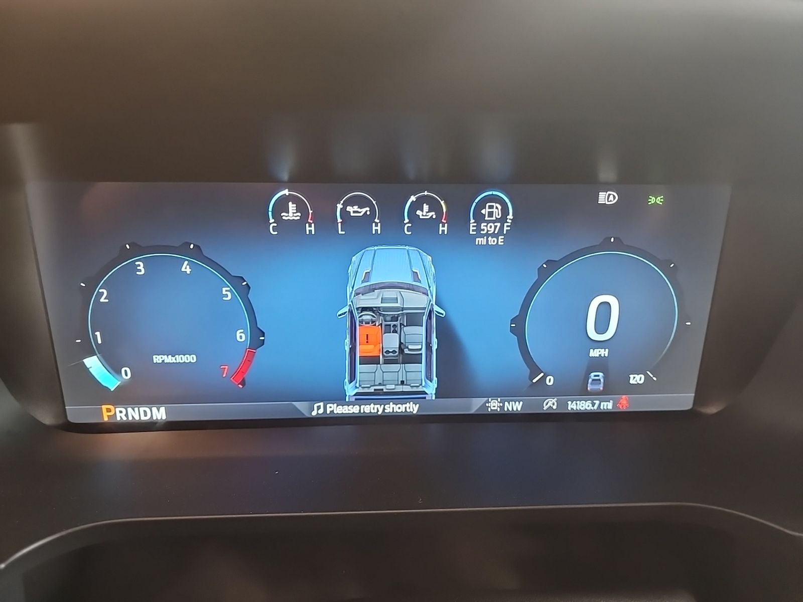 Used 2025 Oxford White Ford XLT image 6