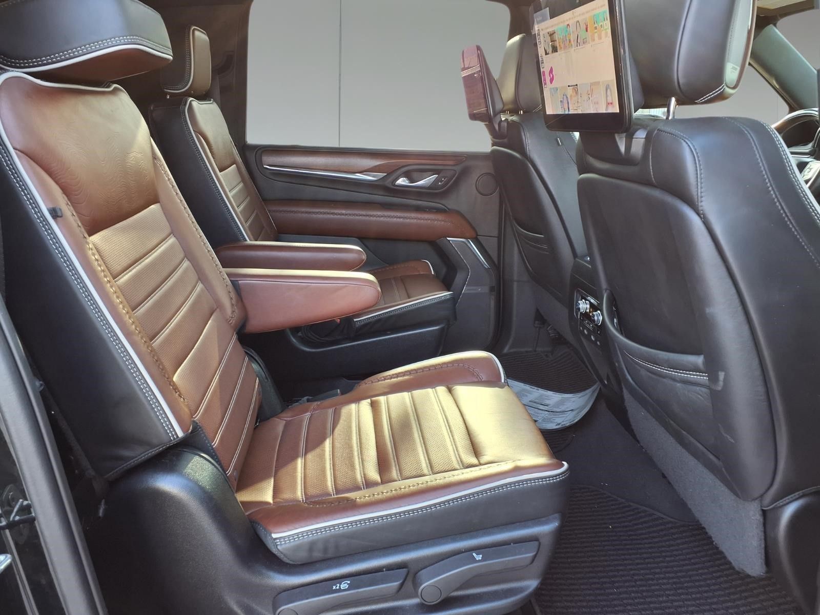 2023 GMC Yukon XL Denali Ultimate Black at Bayway Cadillac of The Woodlands
