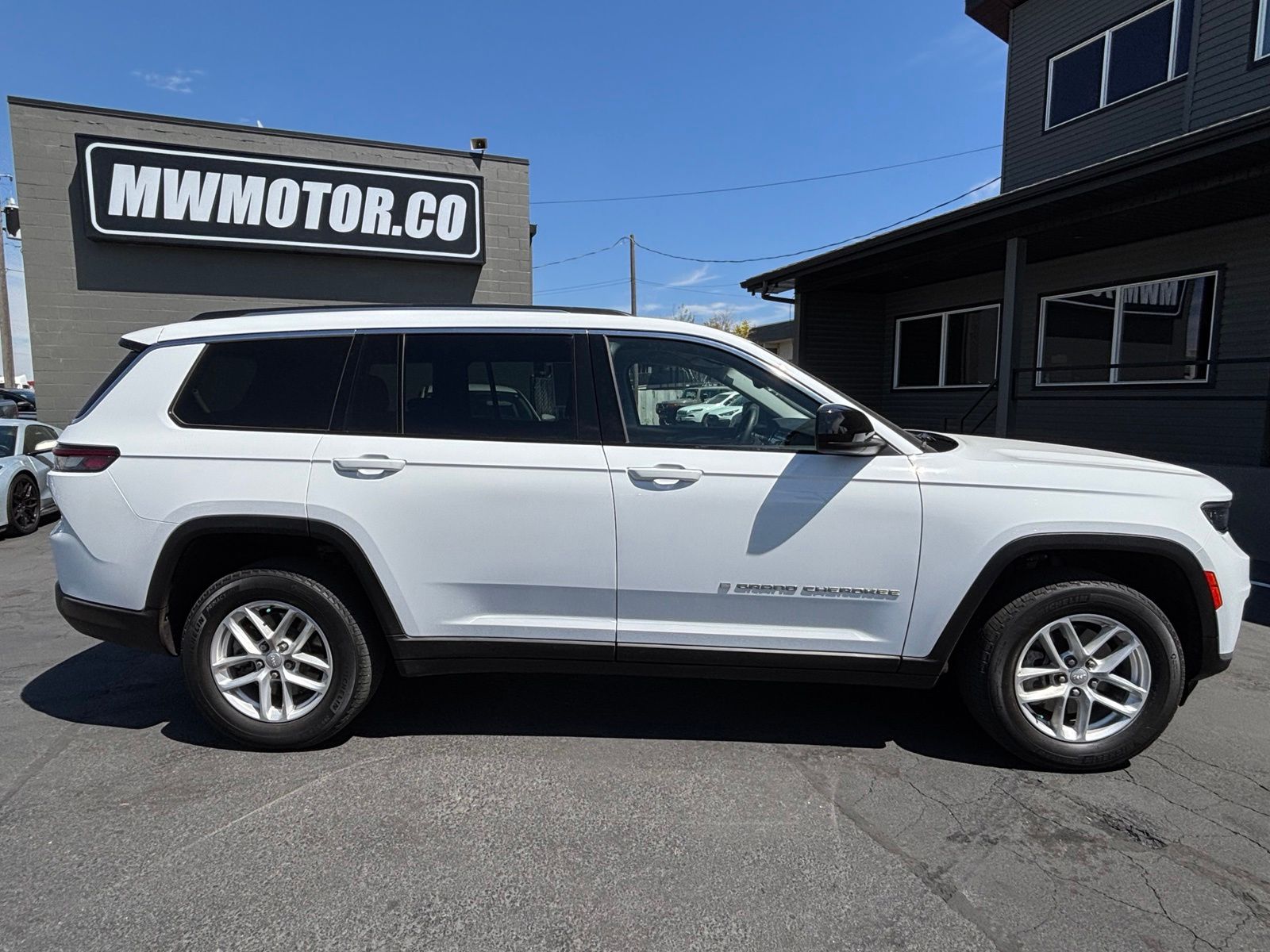 Used 2023 Jeep Grand Cherokee L SUV