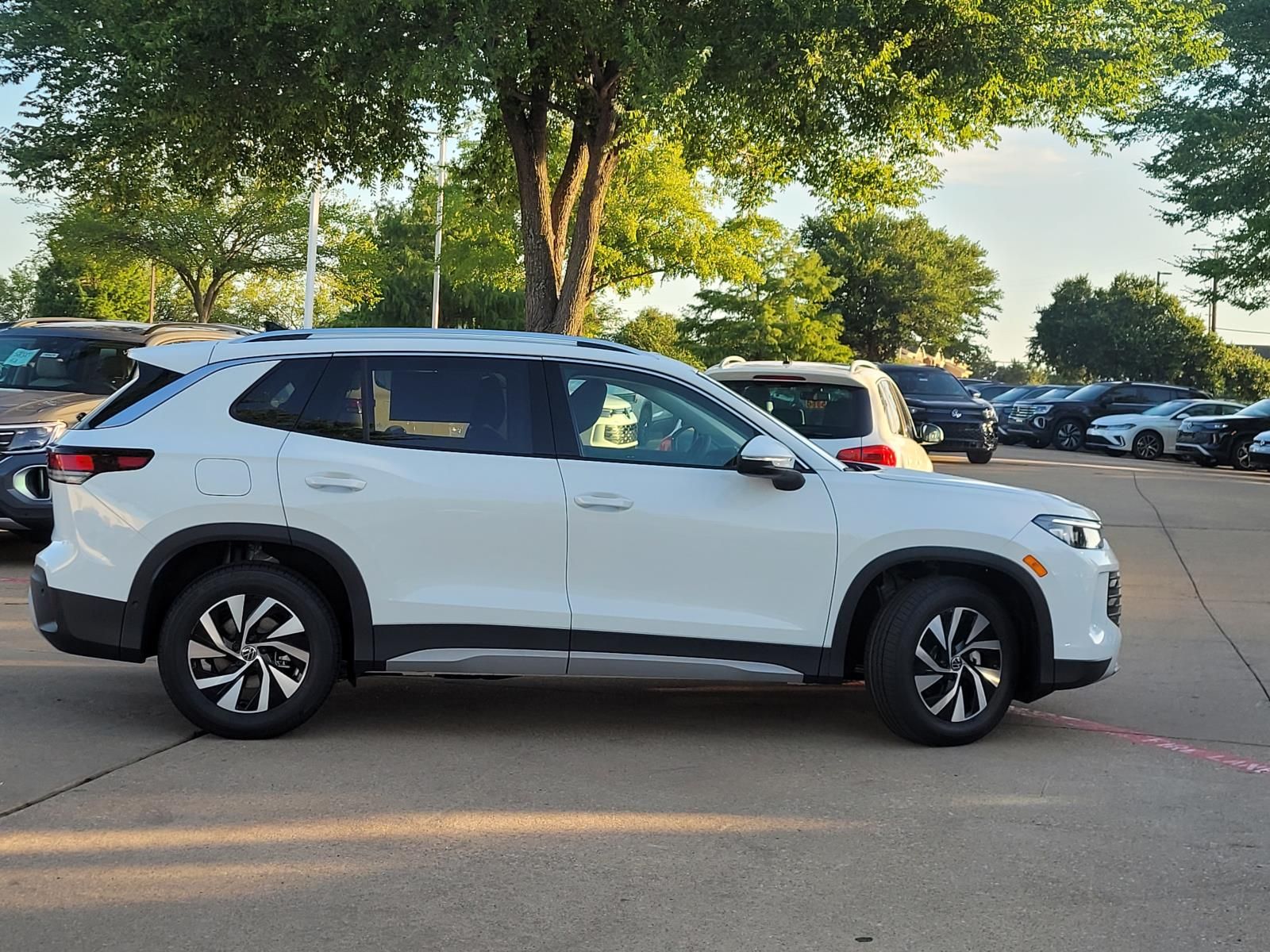new 2026 Volkswagen Tiguan car, priced at $27,619