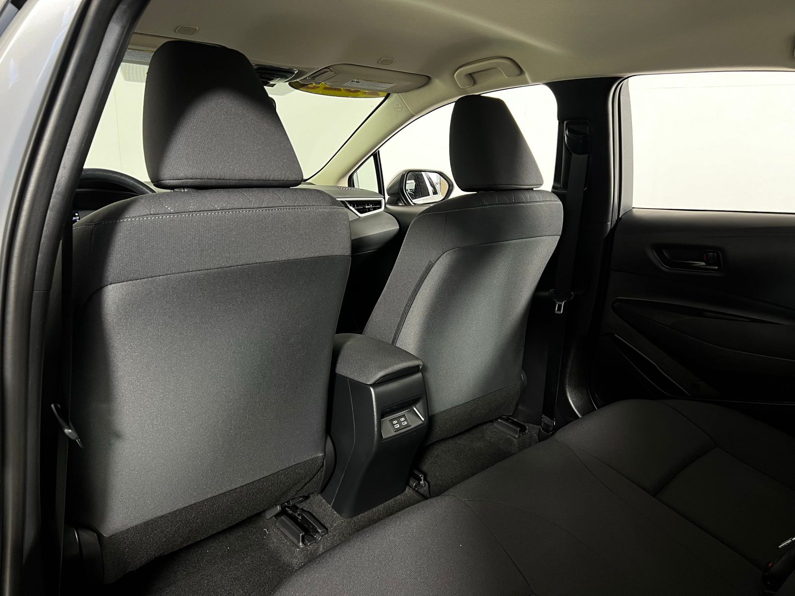 Thumbnail: 2023 Toyota Corolla - 19