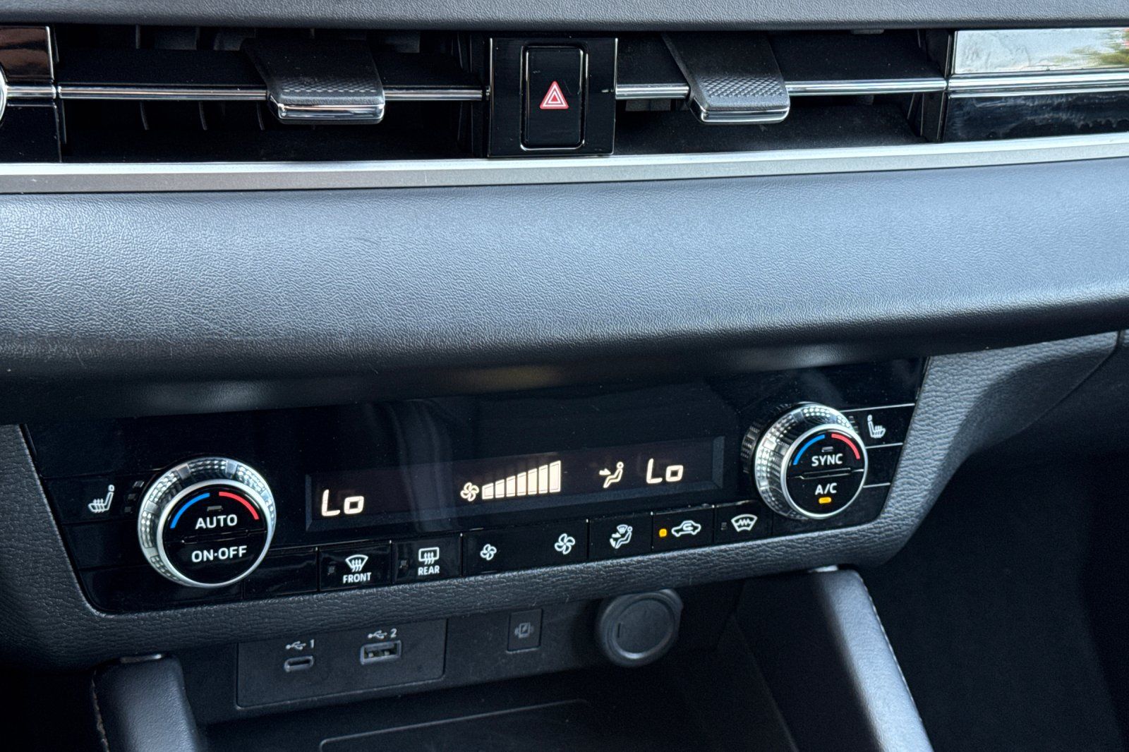 Used 2024 Mitsubishi Outlander SUV