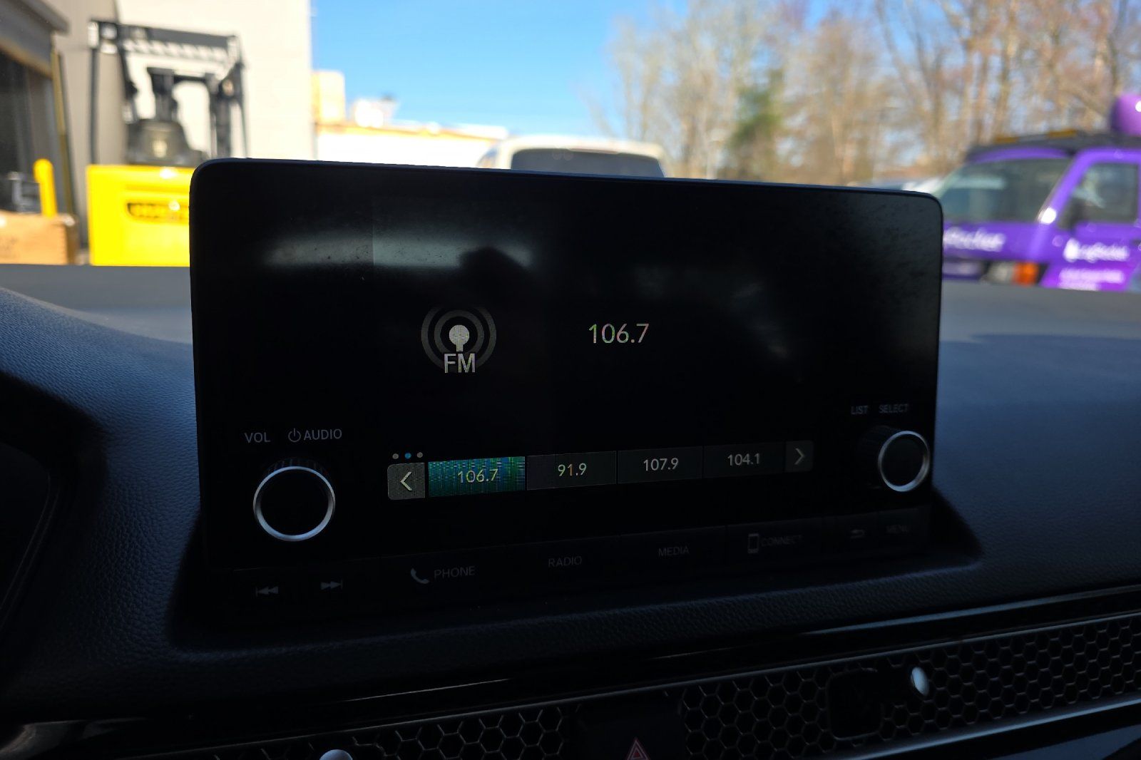Used 2025 Black Honda LX image 17