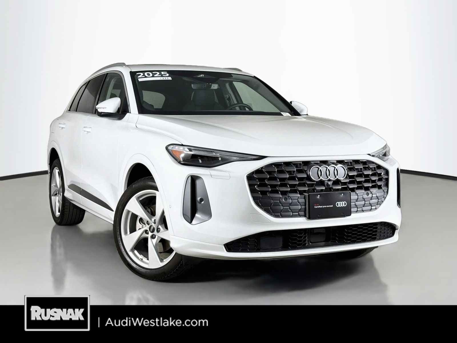 Glacier White Metallic 2025 Audi Q5 SUV / Crossover All-Wheel Drive 7-Speed Automatic