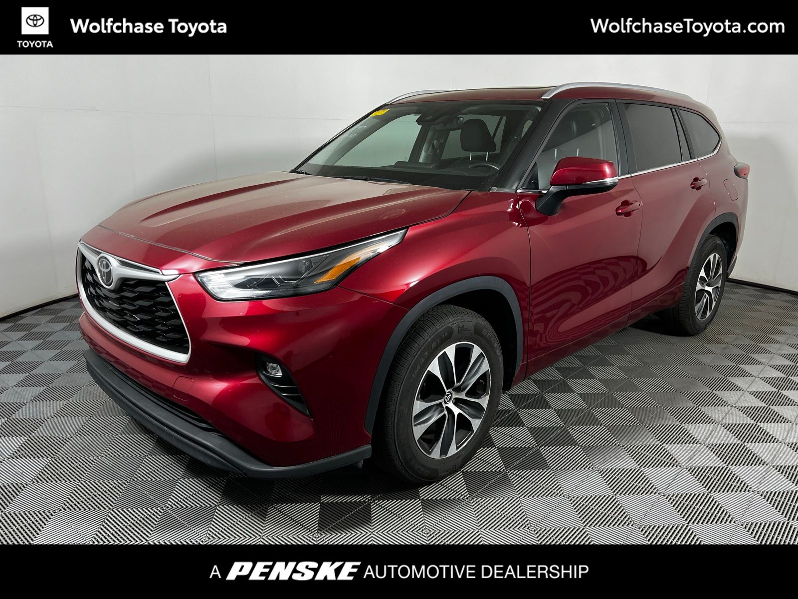 Thumbnail: 2022 Toyota Highlander - 1