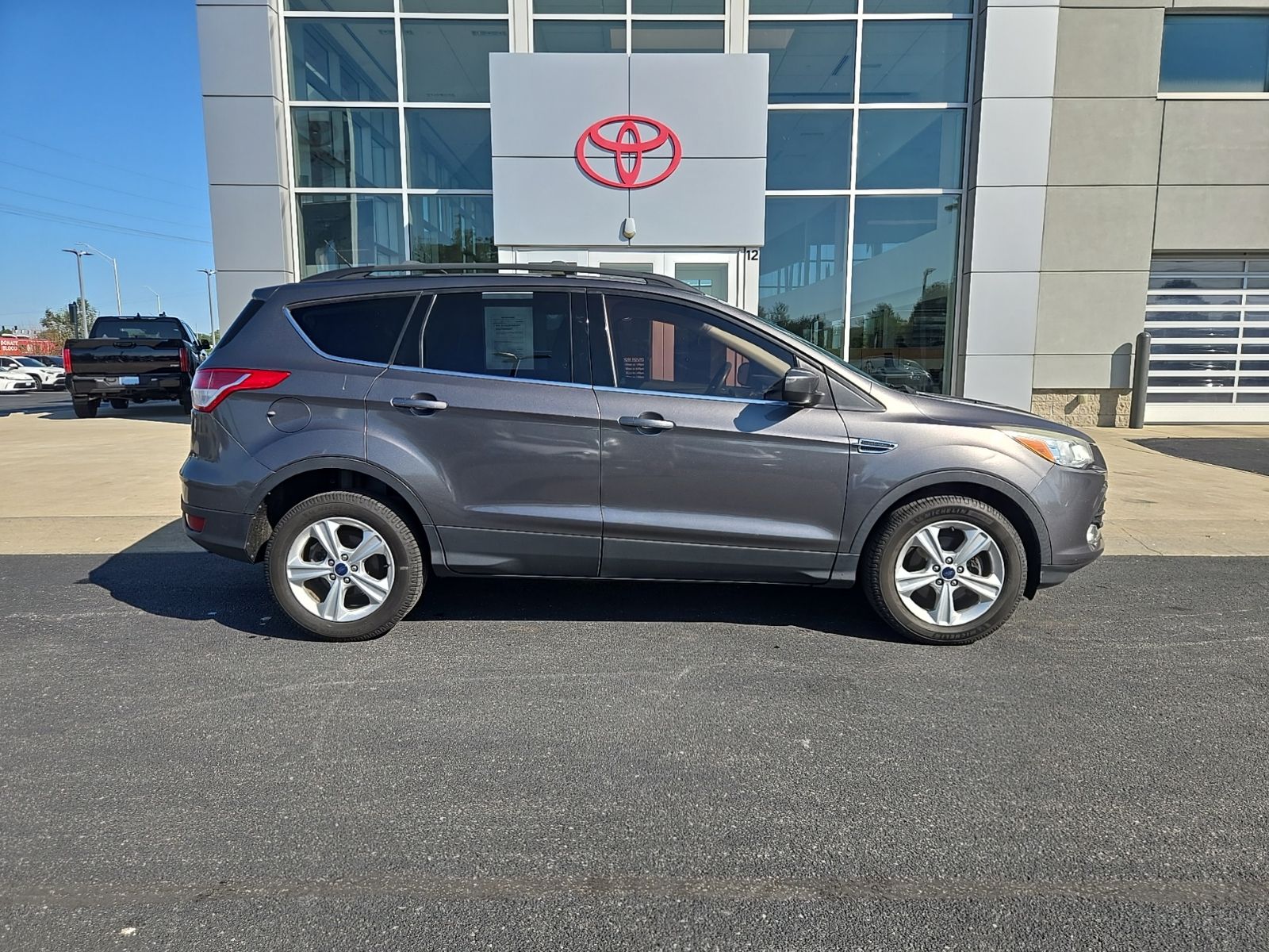 Used 2013 Ford Escape SE with VIN 1FMCU0GX3DUD35624 for sale in Whitestown, IN