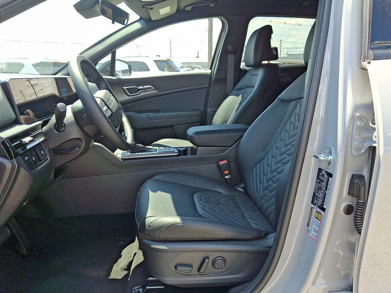 2026 Kia Sportage X-Line - Photo 14