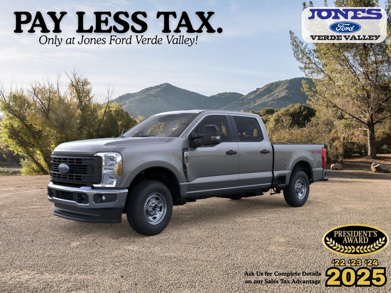 Carbonized Gray Metallic 2026 Ford F-250 Super Duty Pickup Truck Four-Wheel Drive Automatic