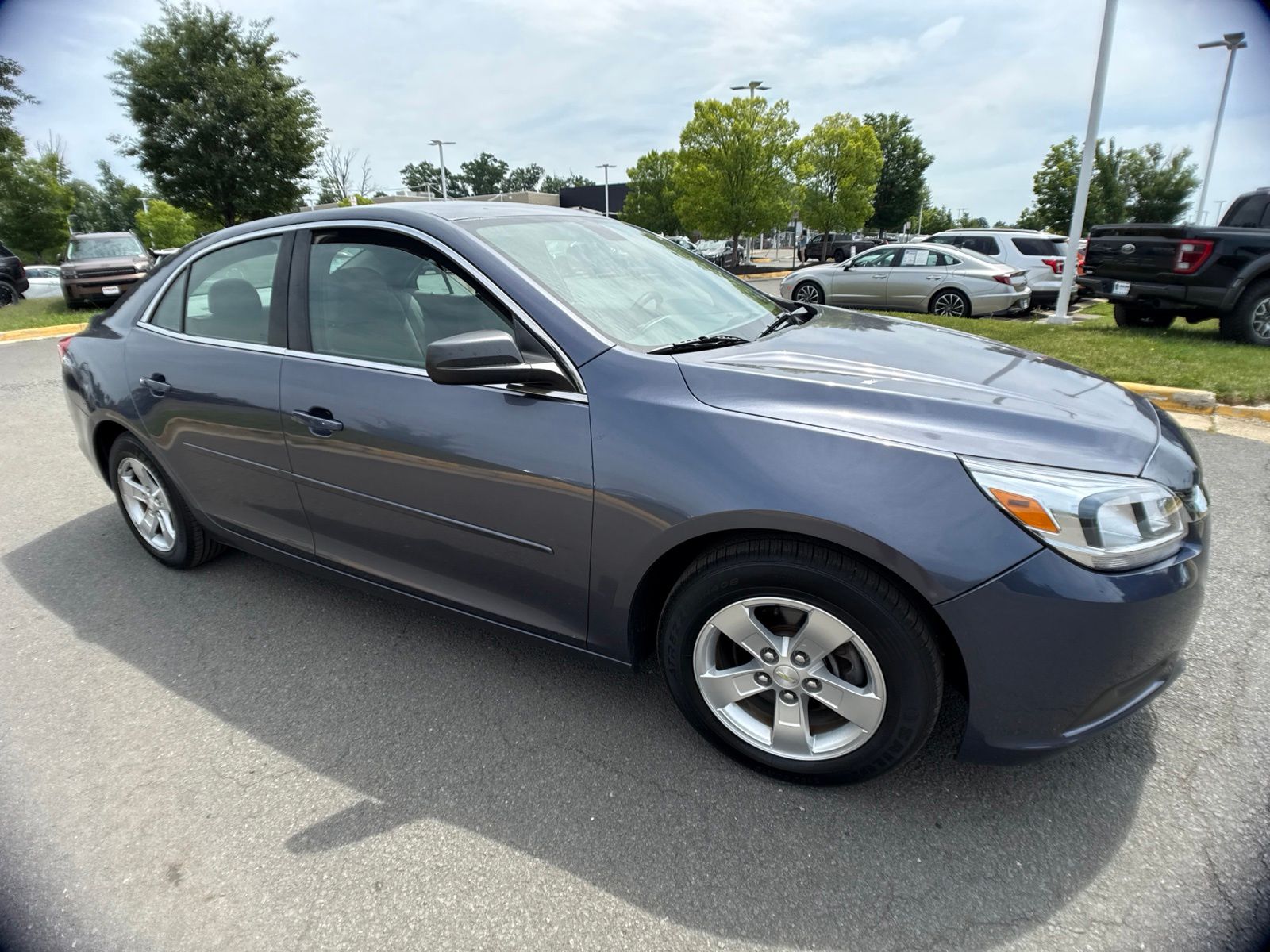 Blue Metallic 2015 Chevrolet Malibu Sedan Front-Wheel Drive 6-Speed Automatic Overdrive