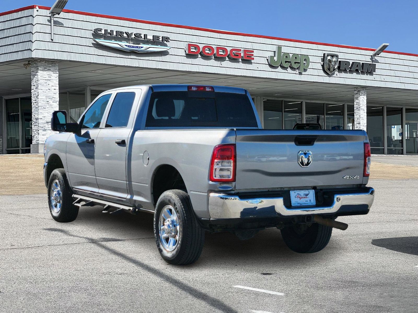 2023 Ram 2500 Tradesman 4