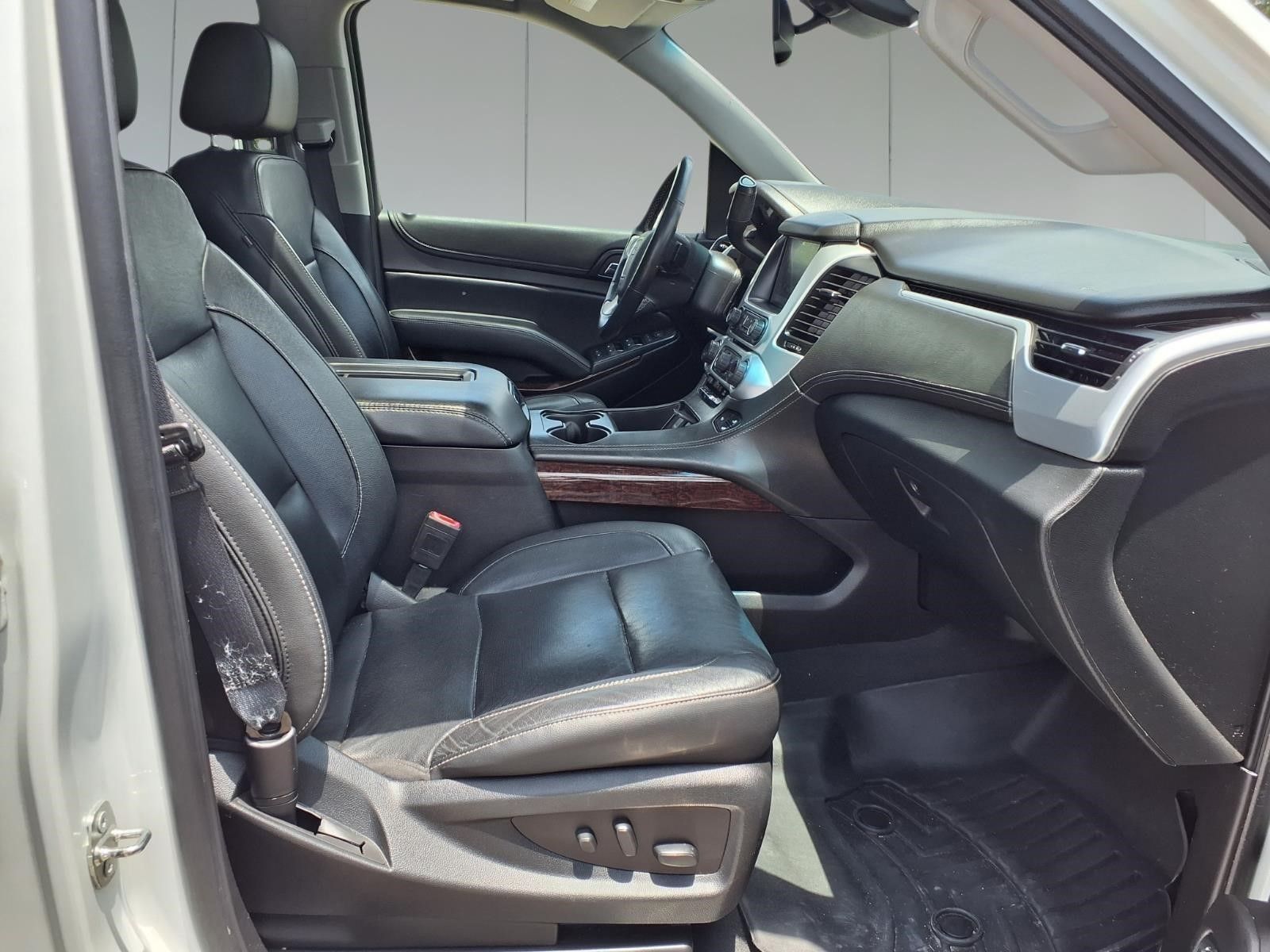 2020 GMC Yukon XL SLT White at Bayway Cadillac of The Woodlands