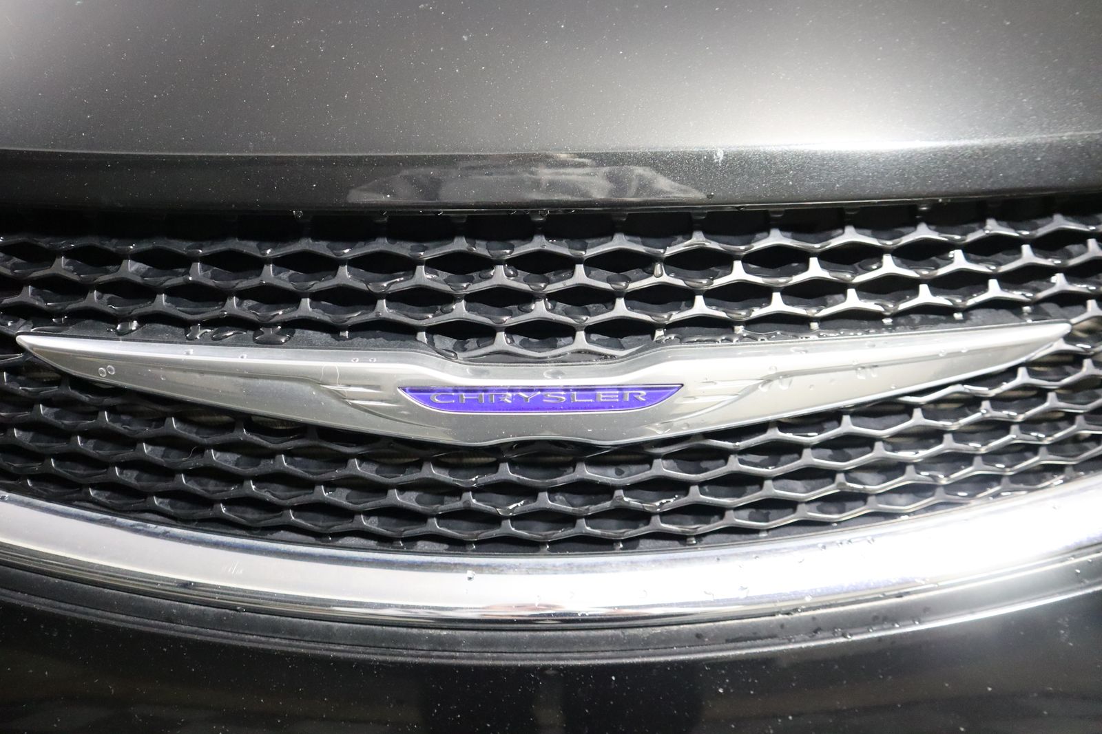 2020 Chrysler Pacifica Limited photo
