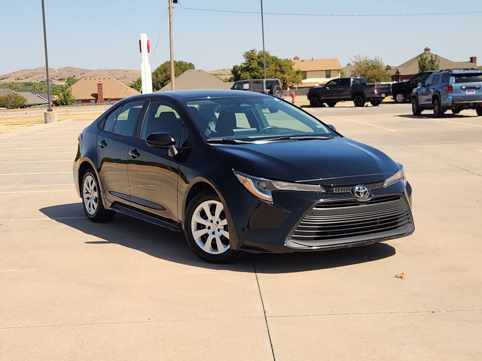2024 Toyota Corolla LE FWD