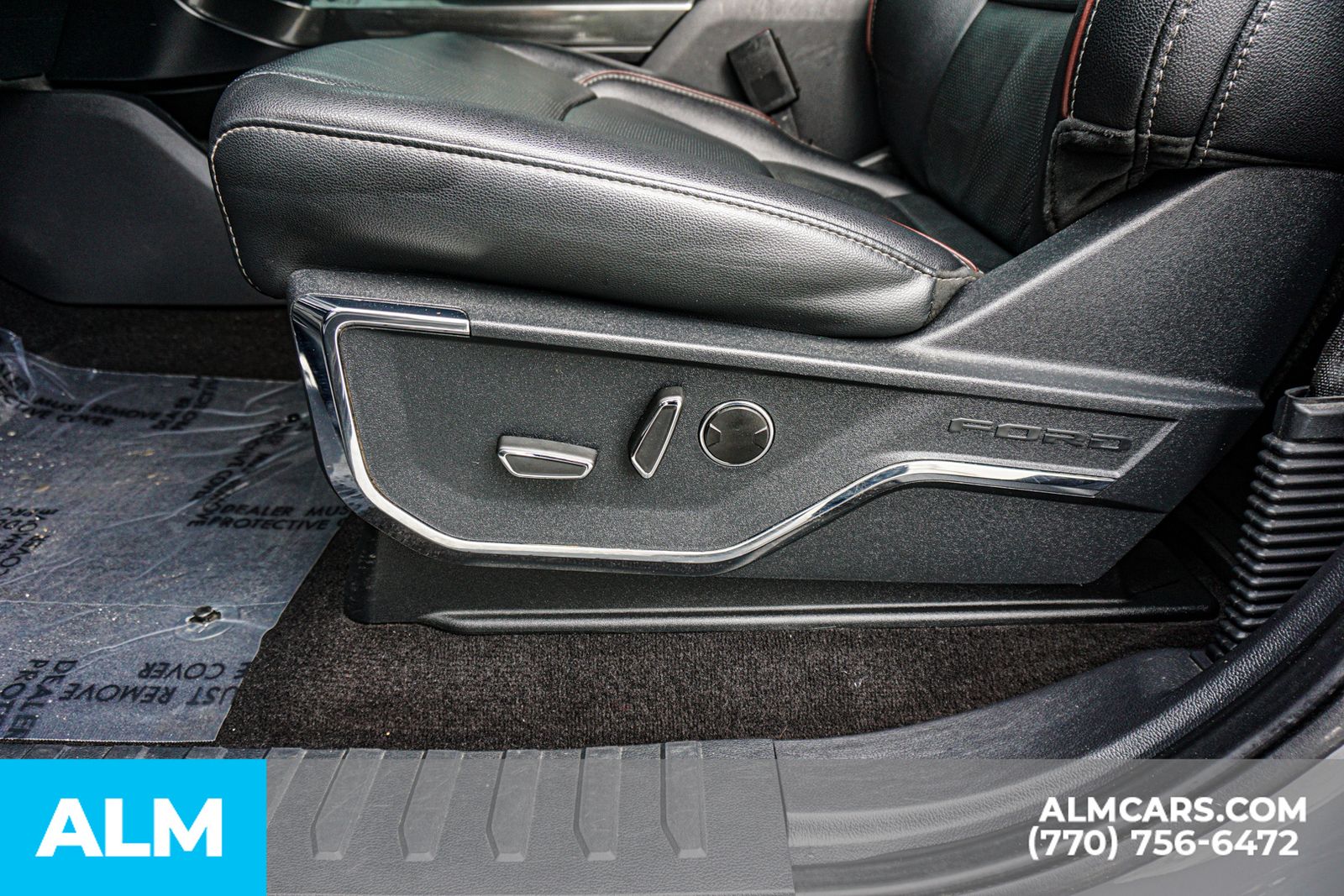 Used 2021  Ford Lariat image 34