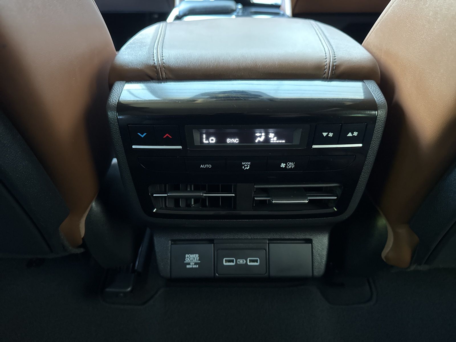 Used 2024 Majestic Black Pearl Acura Technology image 24