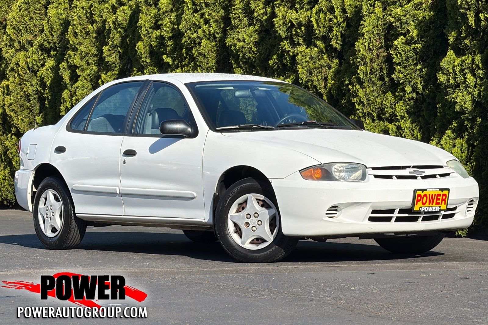 Summit White 2004 Chevrolet Cavalier Sedan FWD Sedan Front-Wheel Drive 4-Speed Automatic Overdrive