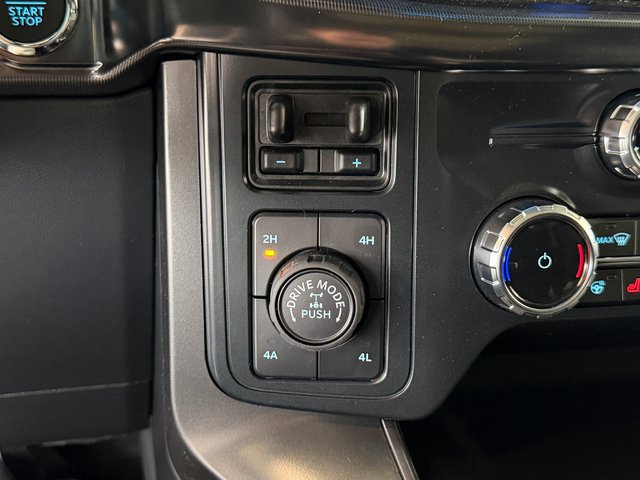New 2026 Agate Black Metallic Ford Lariat image 29