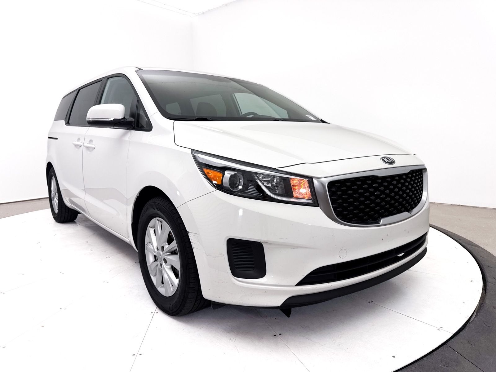 2017 Kia Sedona LX