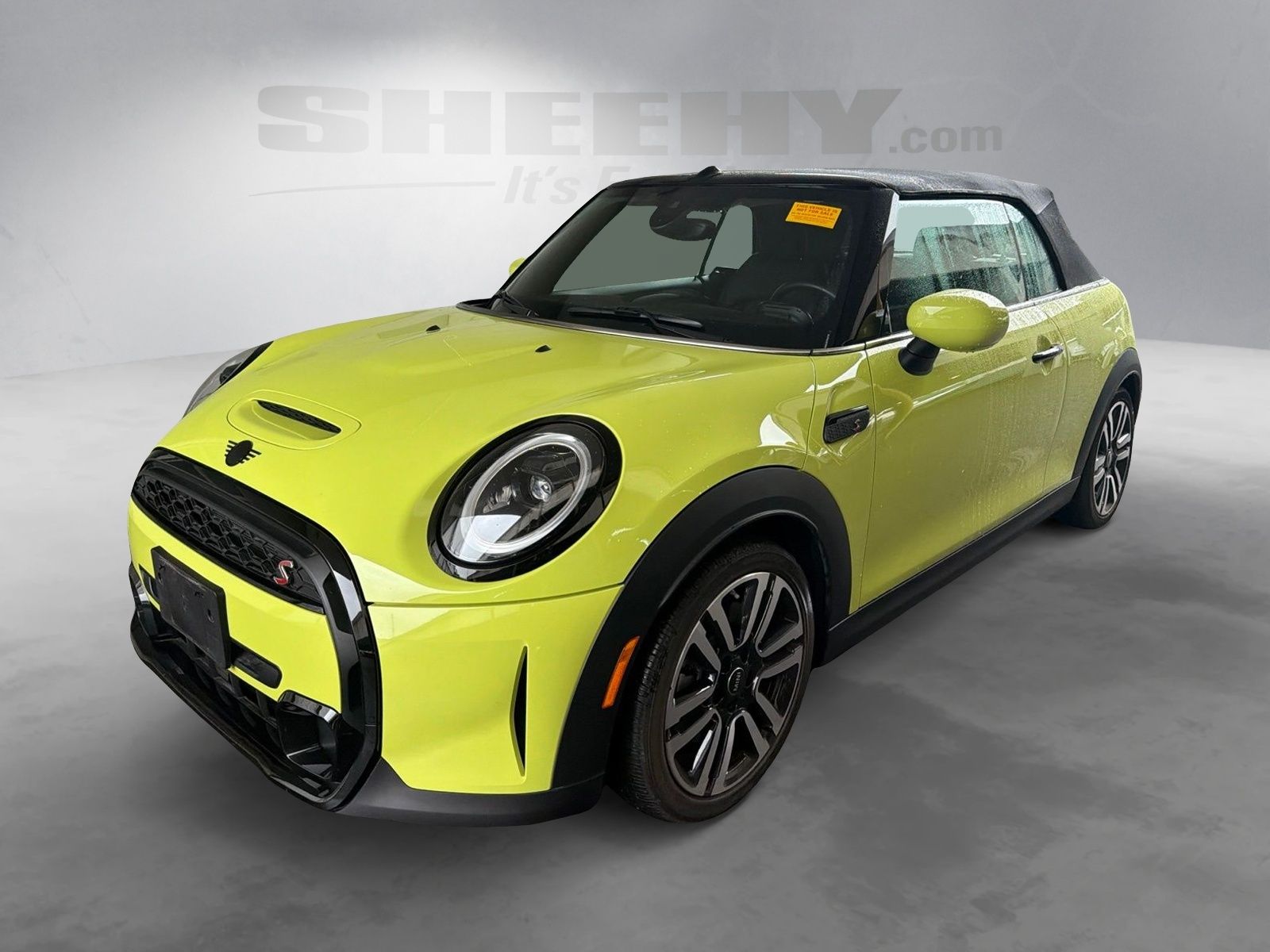 Used 2023 Zesty Yellow MINI Base image 12