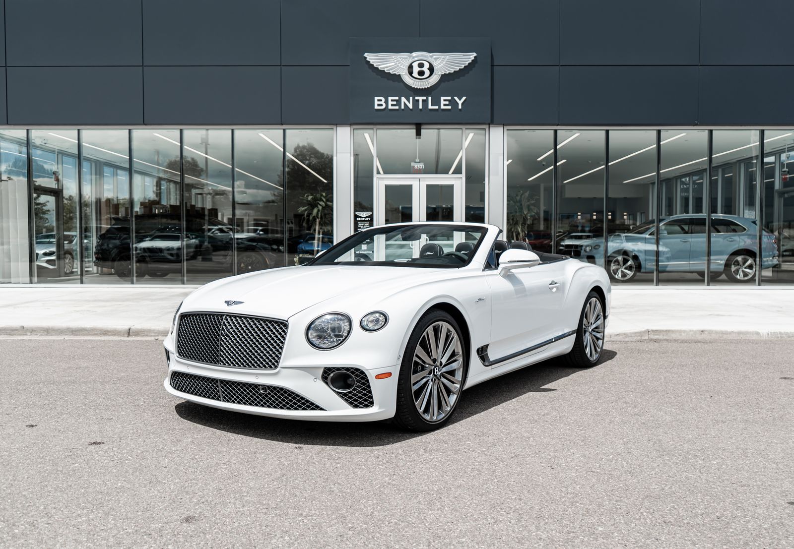 2024 Bentley Continental GT W12 Mulliner's photo
