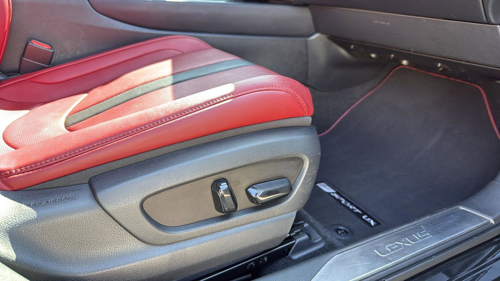 Used Car 2020 Lexus Ux  250h F Sport For Sale Under $30,000 In Austin, Texas