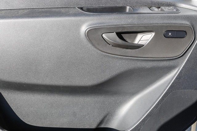 2024 Mercedes-Benz Sprinter Cab Chassis Base - Photo 18