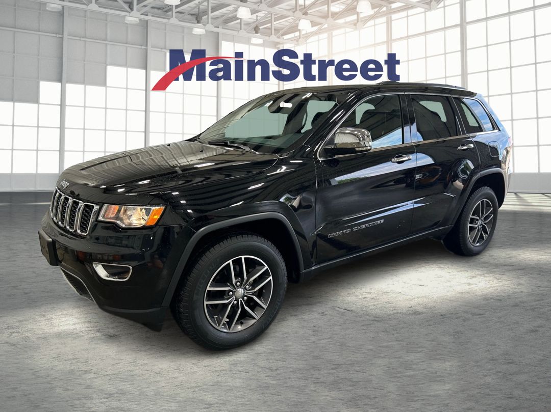 Diamond Black 2017 Jeep Grand Cherokee SUV / Crossover Four-Wheel Drive 8-Speed Automatic