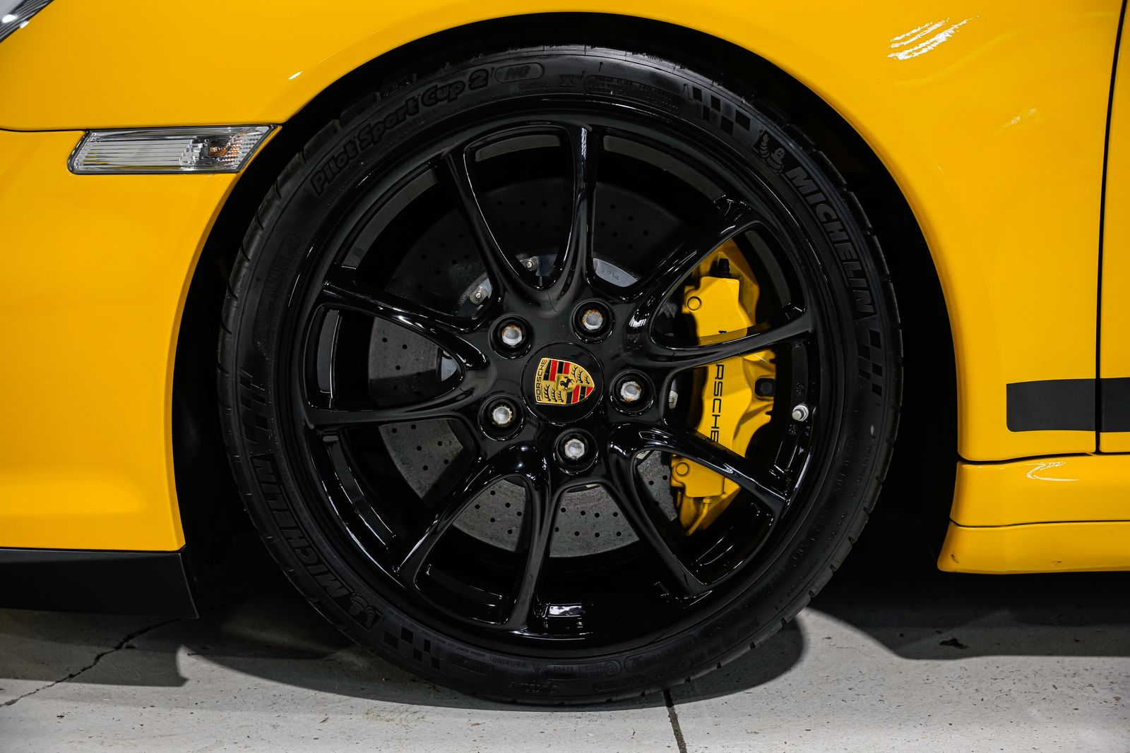2008 Porsche 911 GT2 — photo 39