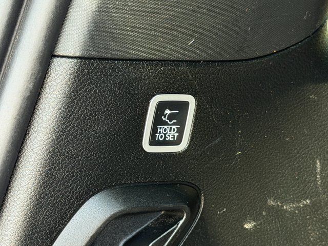 Used 2022 Metallic Jeep Series II image 20