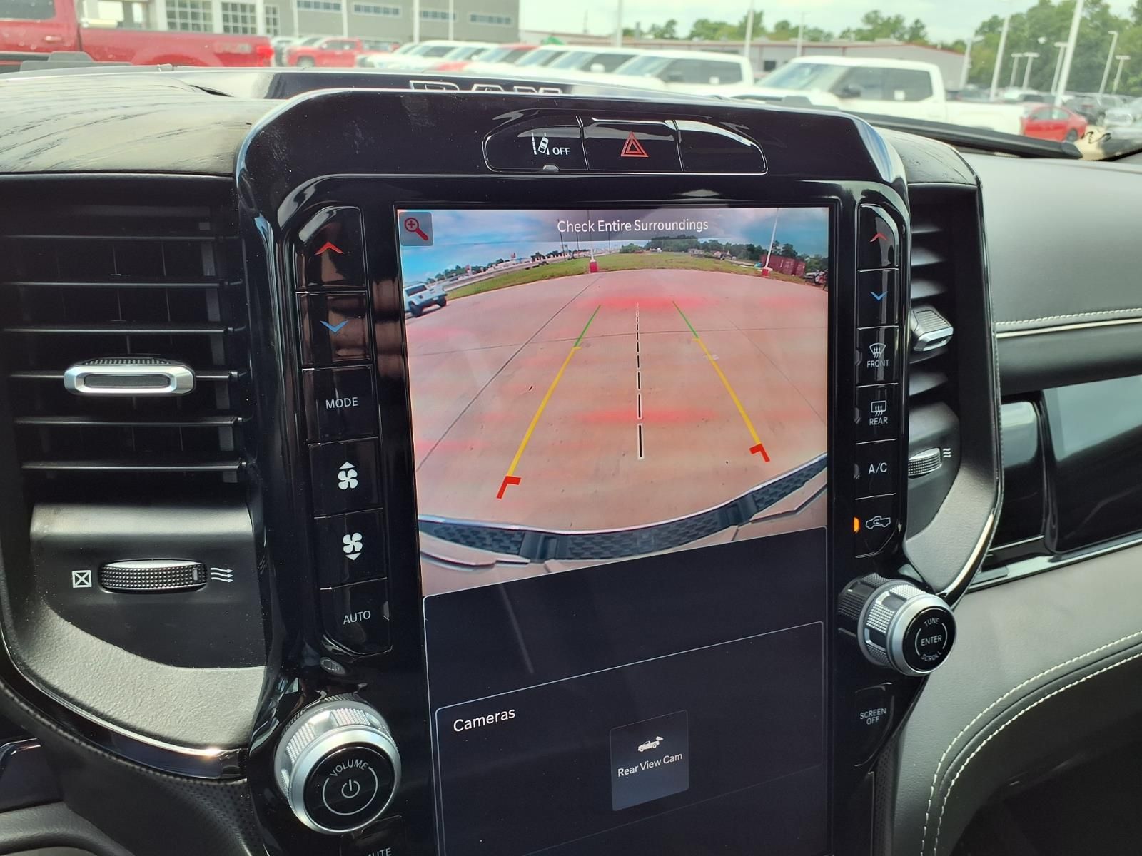 2025 Ram 1500 Limited - 11
