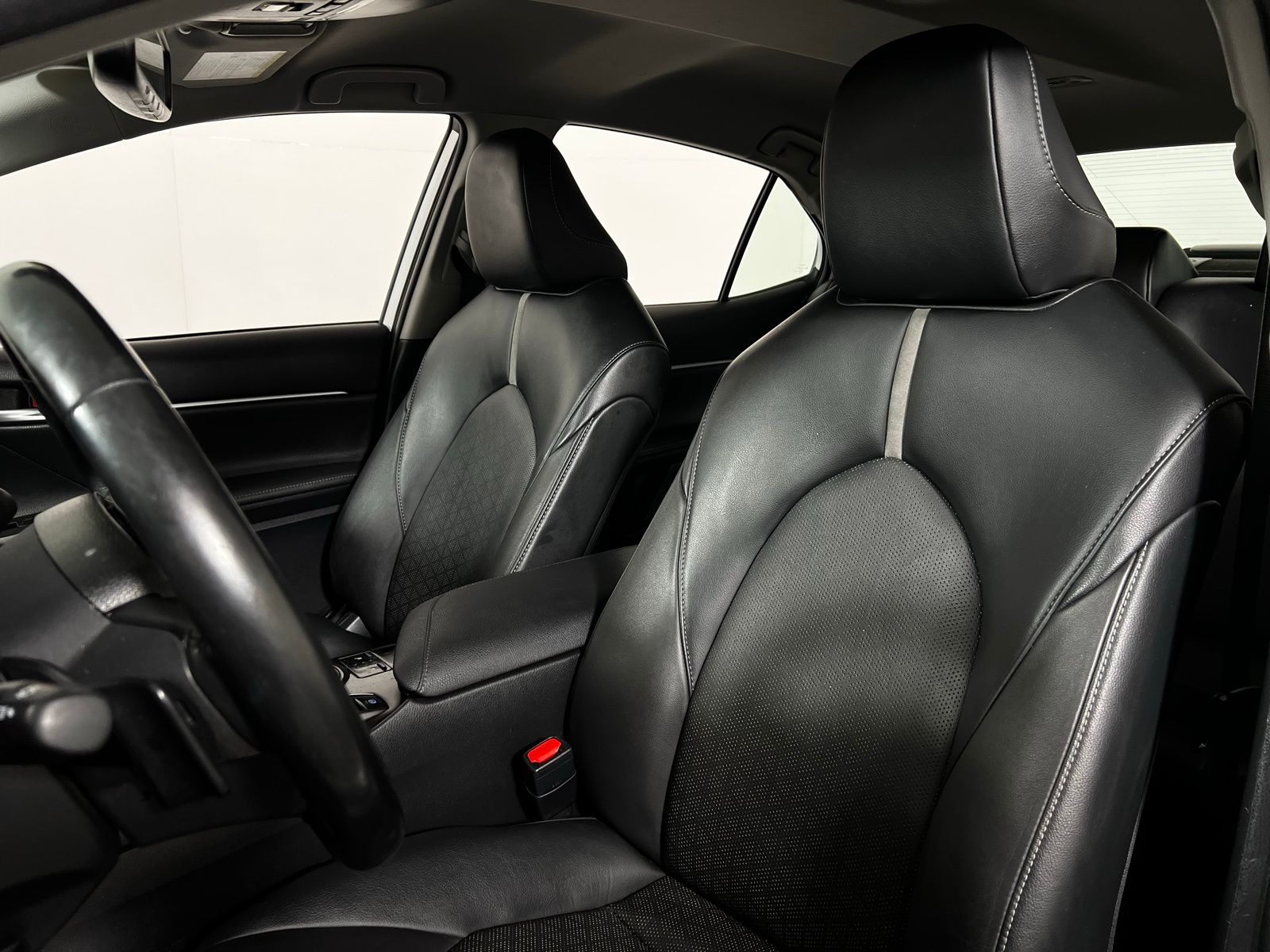 Thumbnail: 2023 Toyota Camry - 13