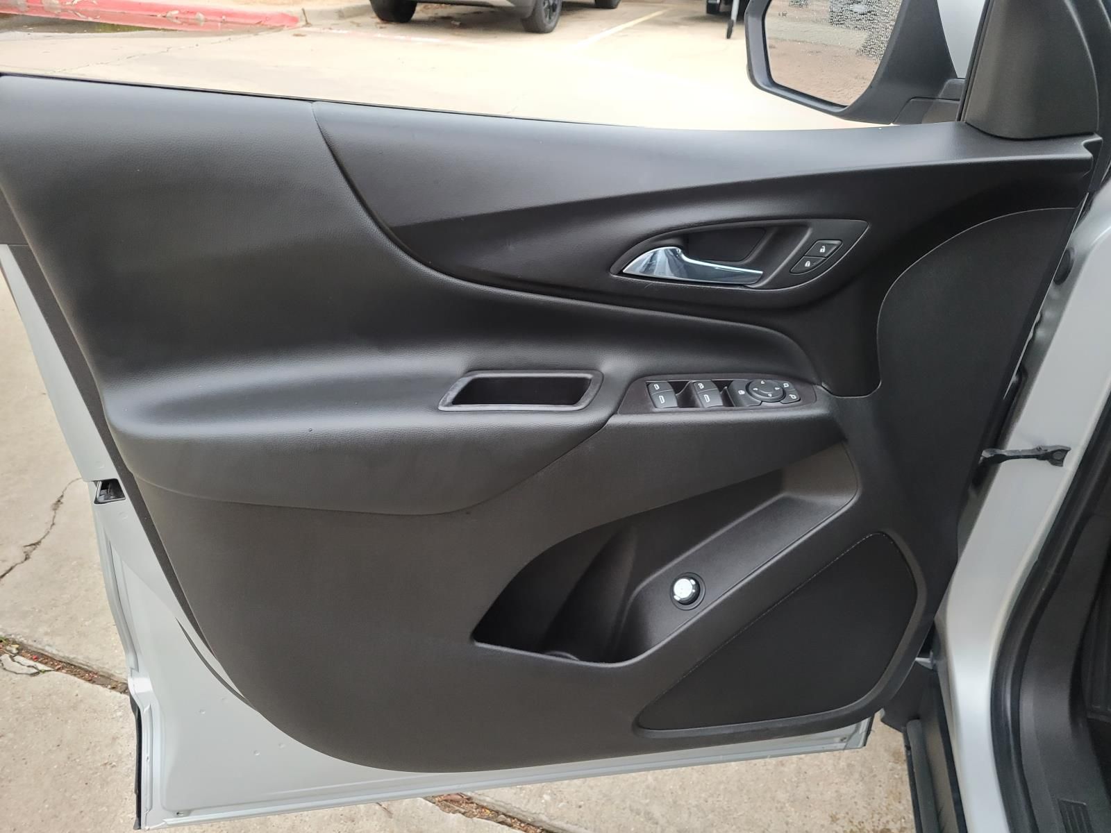 used 2018 Chevrolet Equinox car, priced at $14,900