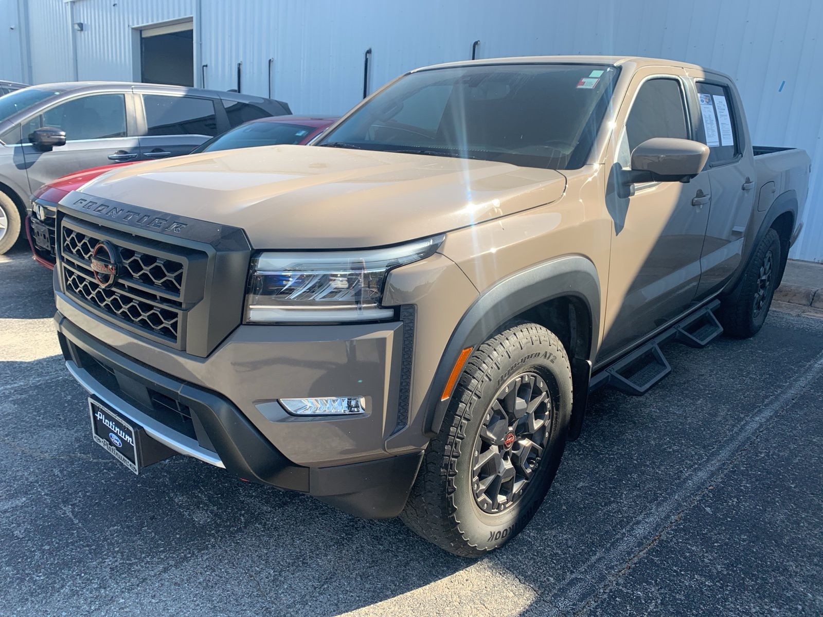 2022 Nissan Frontier PRO-X 2