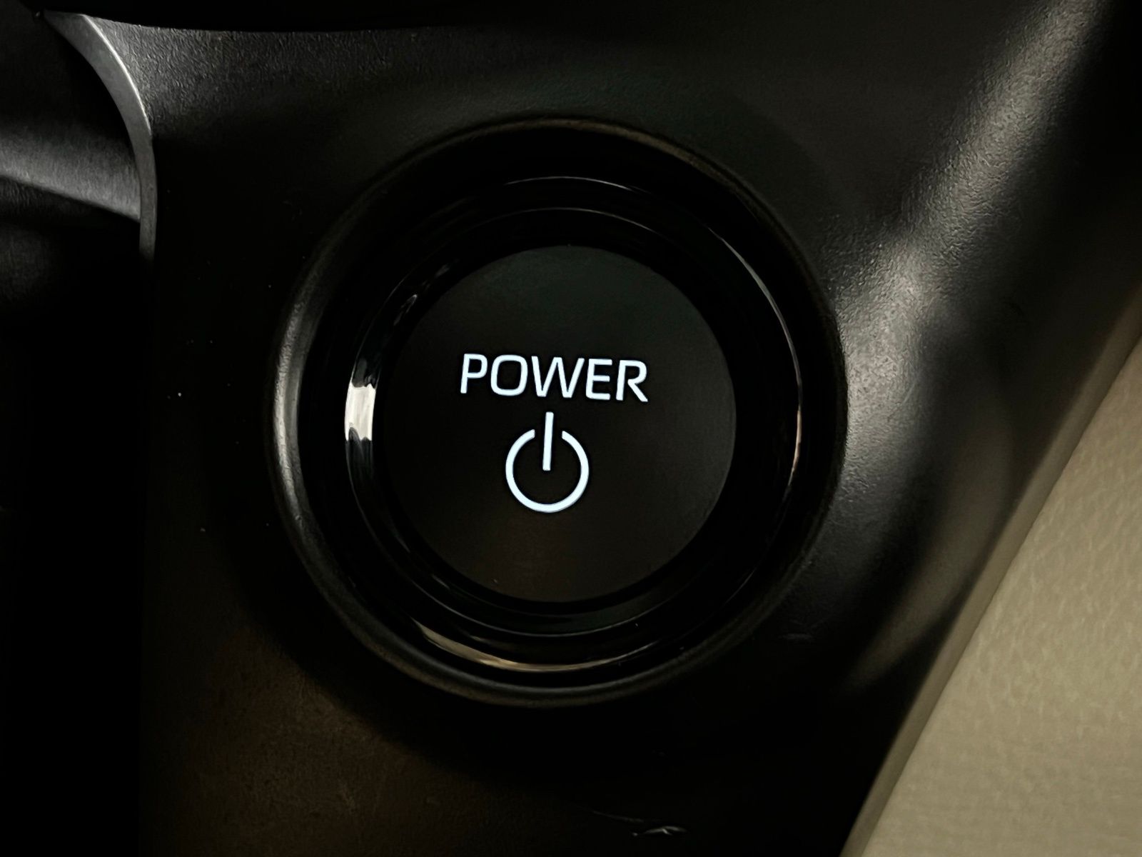 Thumbnail: 2025 Toyota Sienna - 21