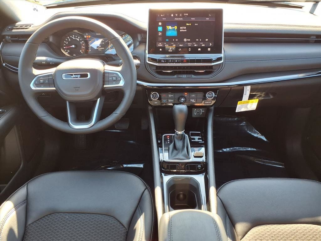 2026 Jeep Compass Latitude - 4