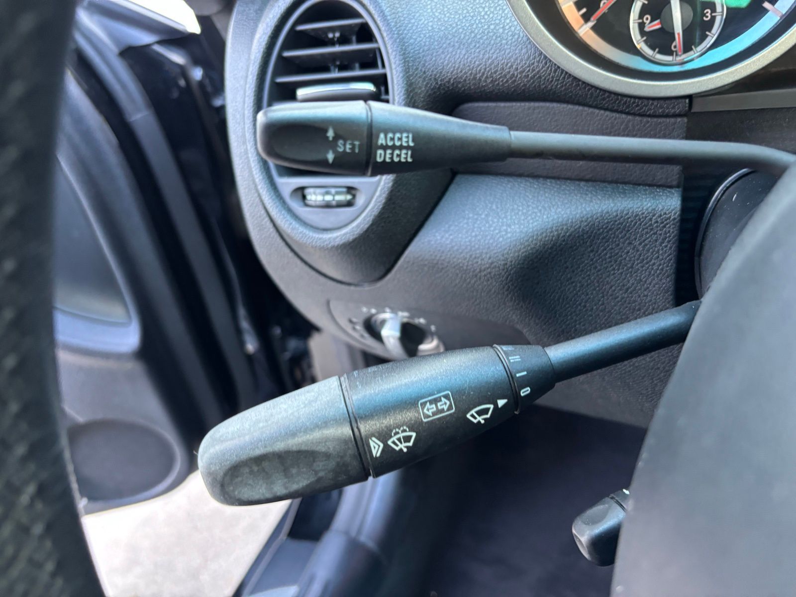 Used Car 2009 Mercedes-benz Slk  Slk 350 For Sale Under $10,000 In Austin, Texas