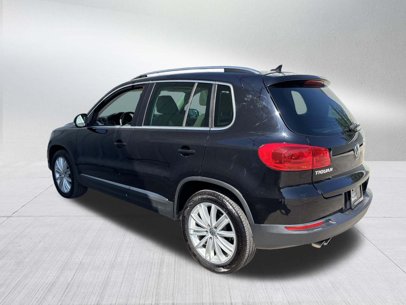 Used Car 2012 Volkswagen Tiguan  For Sale Under $10,000 In Austin, Texas
