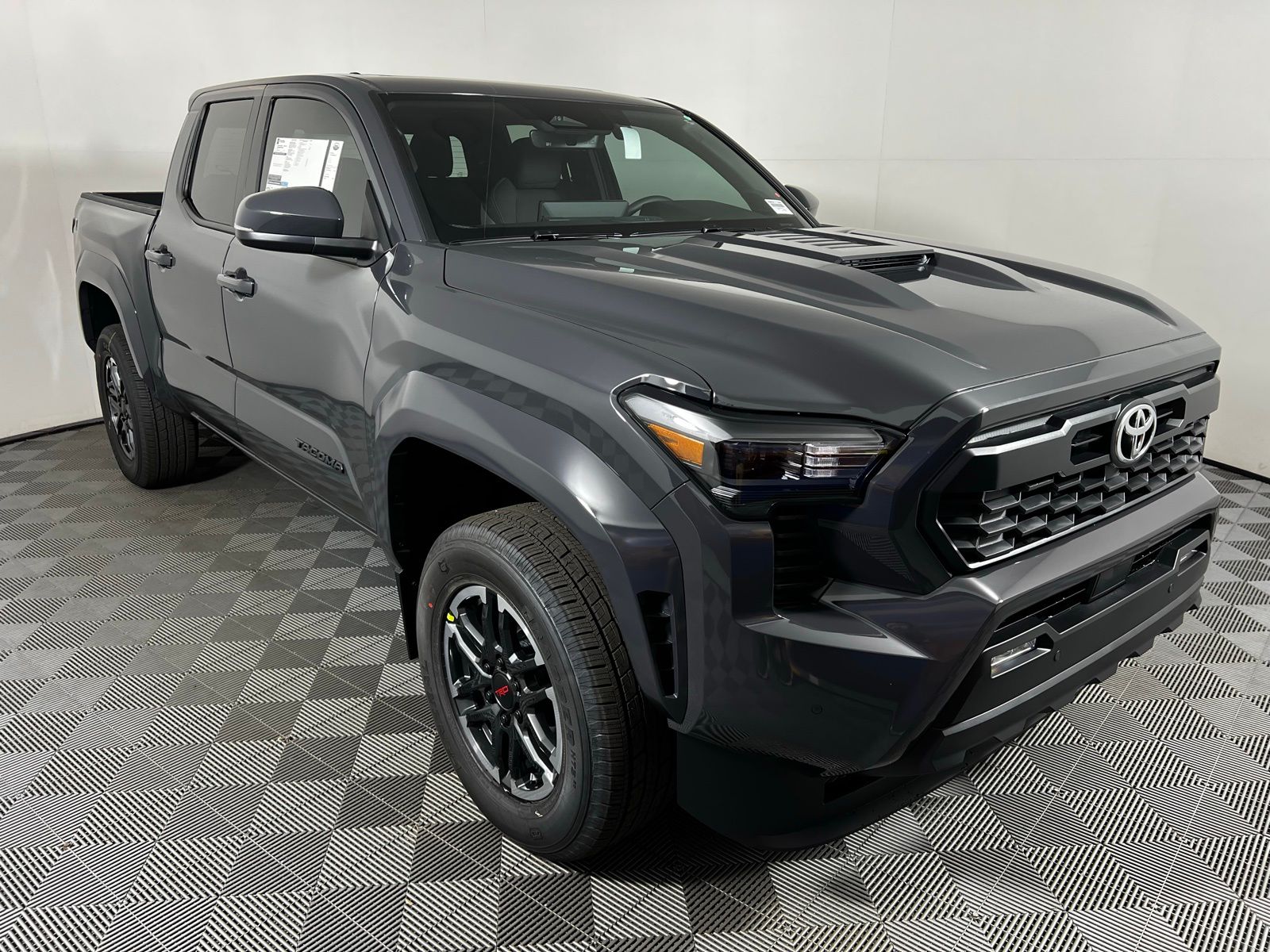 Thumbnail: 2025 Toyota Tacoma - 3