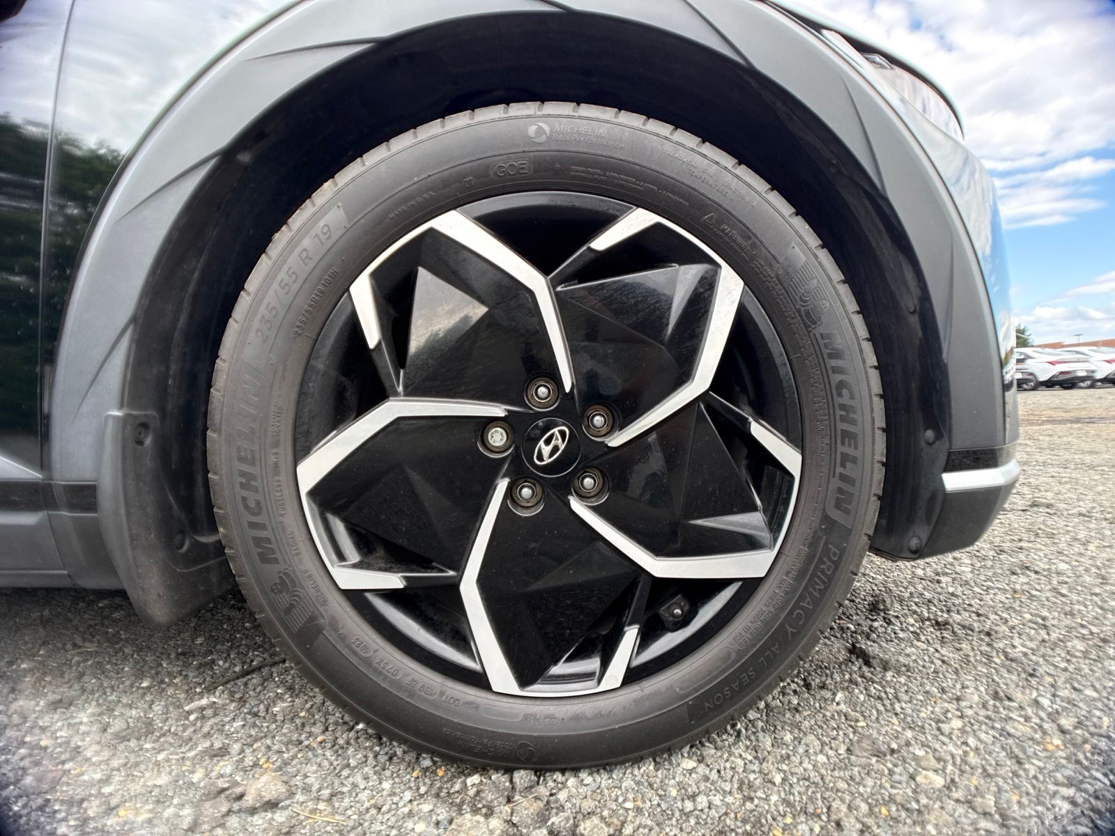 Used 2023 Black Hyundai SEL image 28