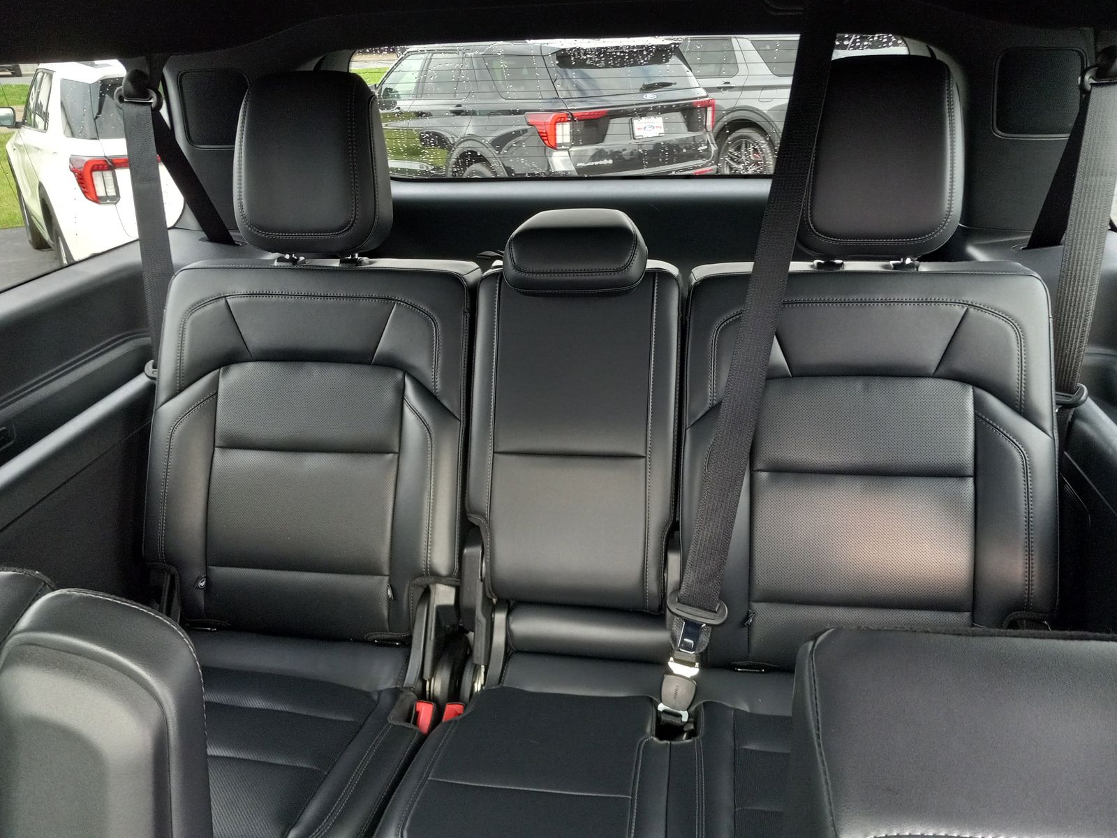 2025 Lincoln Navigator L image 16