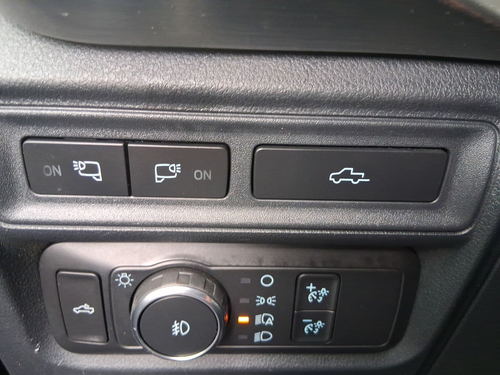 Used Car 2021 Ford F-150  Lariat For Sale Under $35,000 In Austin, Texas