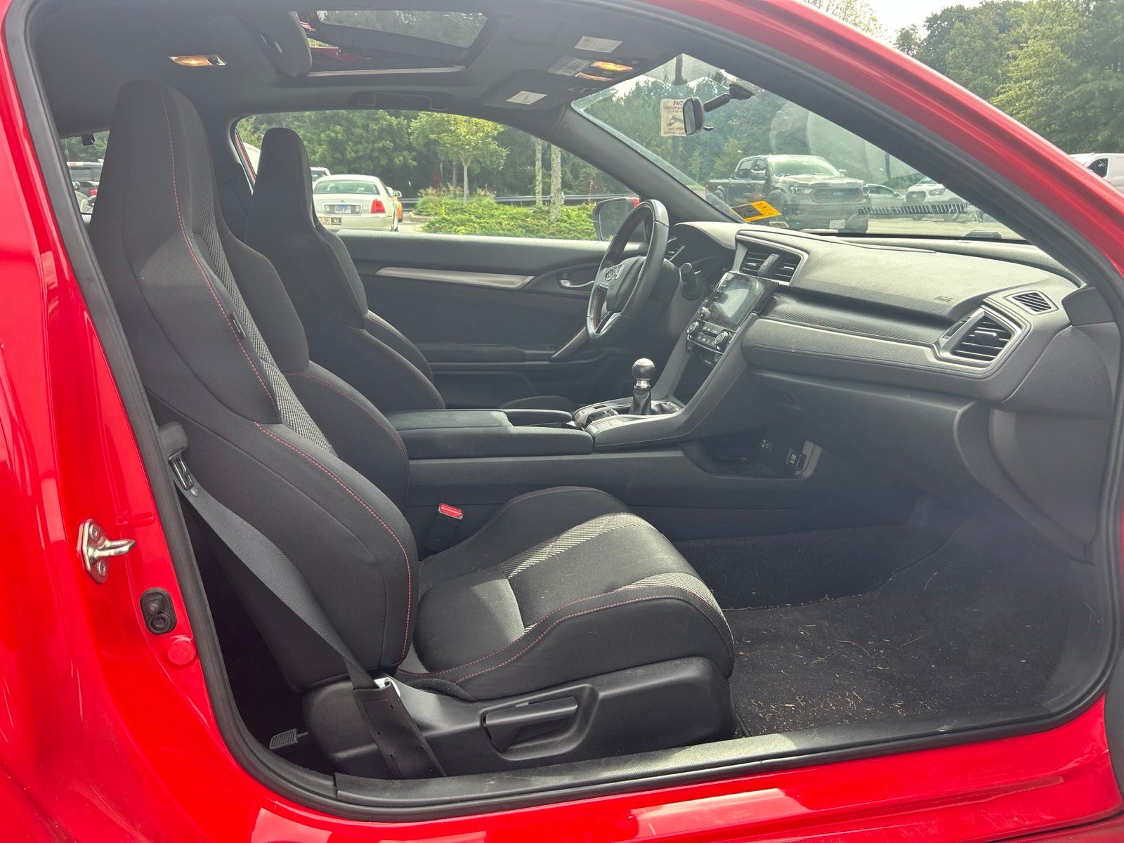 Used 2019 Lunar Silver Metallic Honda Si image 25