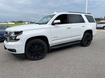 Summit White 2019 Chevrolet Tahoe SUV / Crossover Four-Wheel Drive 6-Speed Automatic Overdrive