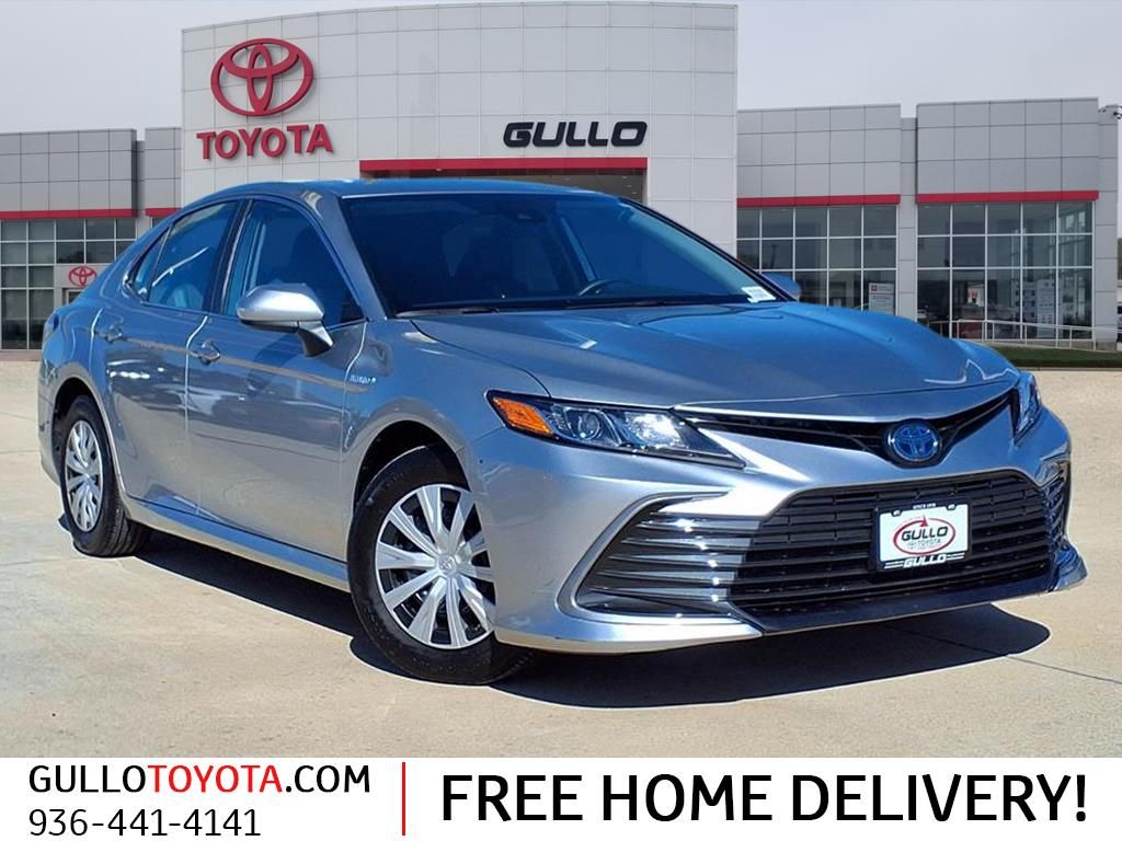 2021 Toyota Camry Hybrid LE  at Gullo Toyota