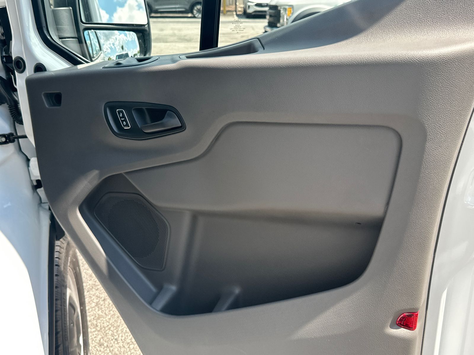 New 2026 Oxford White Ford Cargo Van image 15