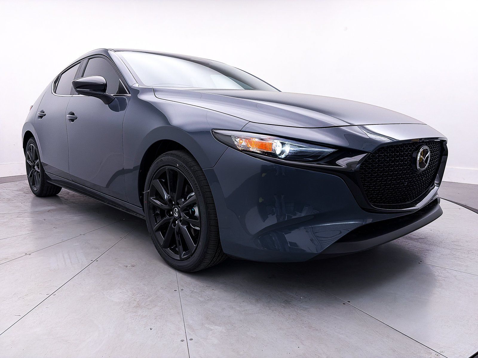 2026 Mazda MAZDA3 2.5 S Carbon Edition