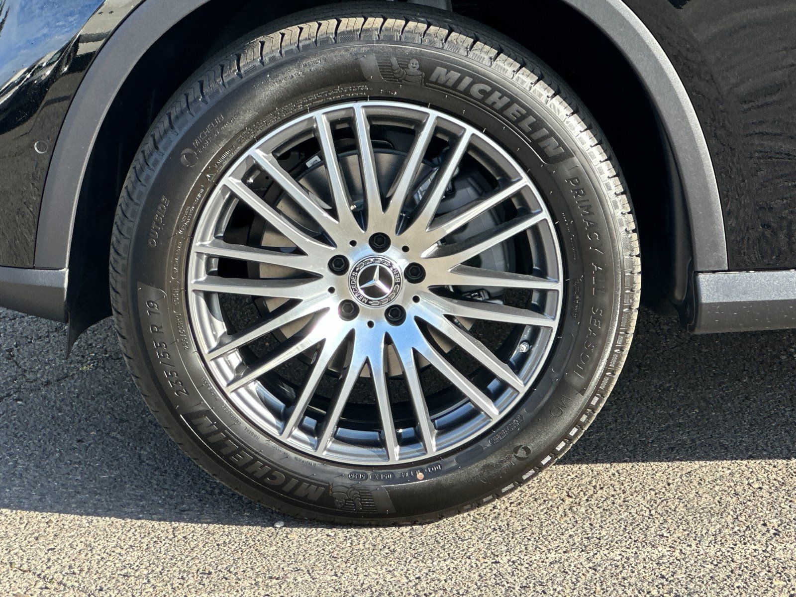 new 2026 Mercedes-Benz GLC car