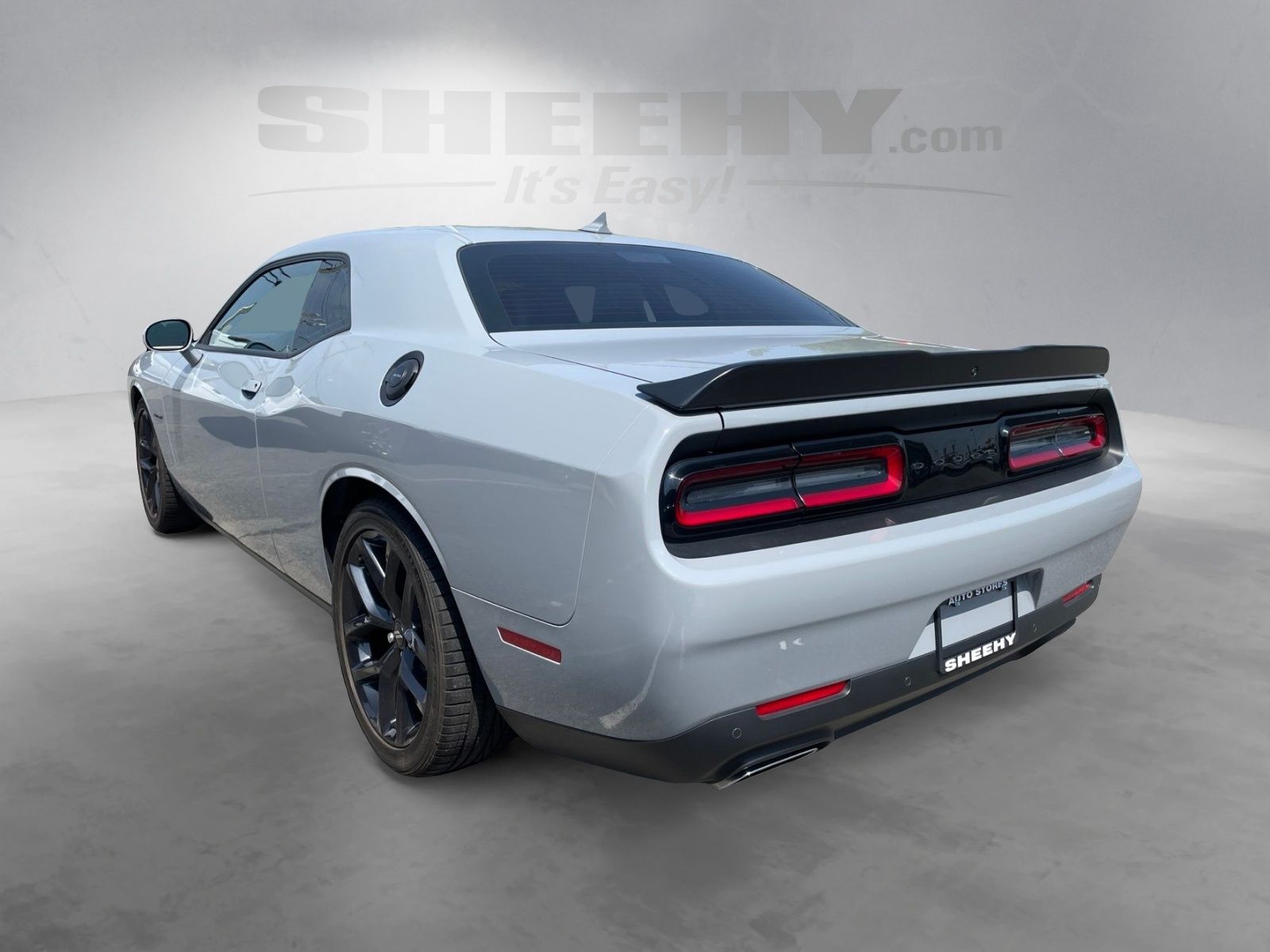 Used 2022 Smoke Dodge R/T image 6