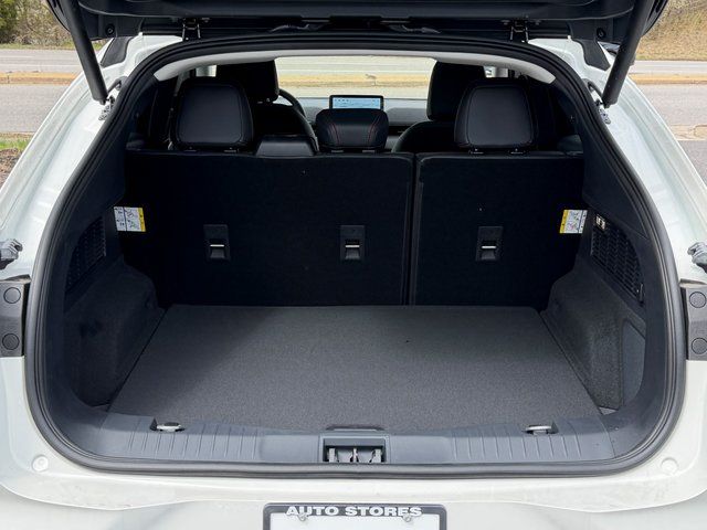 New 2026 Star White Metallic Tri-coat Ford Premium image 10