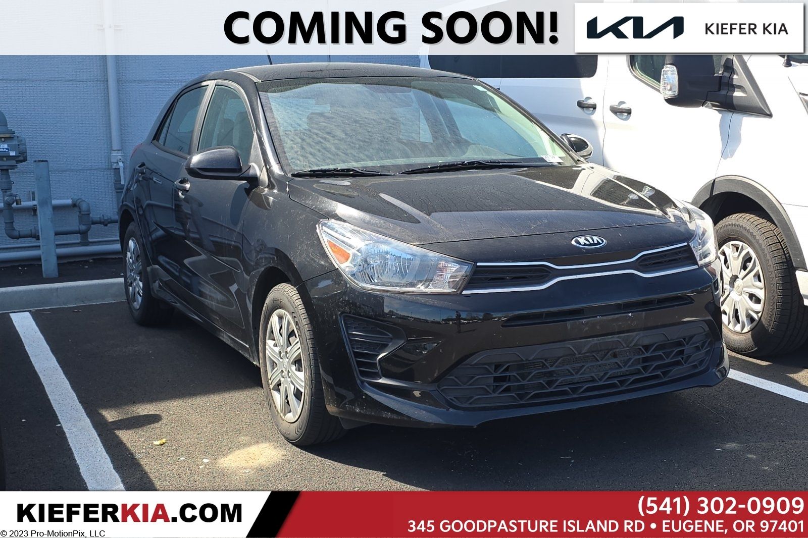 Aurora Black 2021 Kia Rio5 Hatchback Continuously Variable Transmission